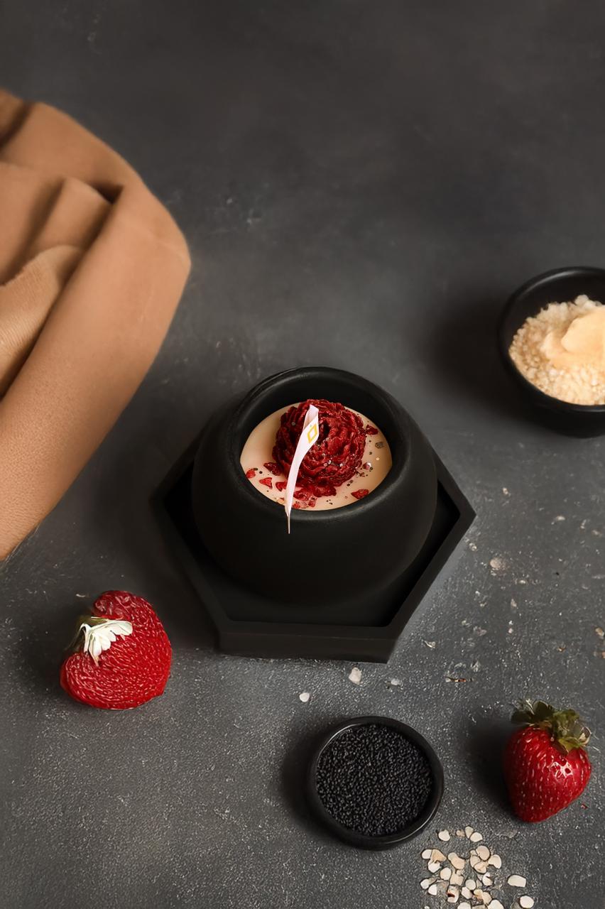 Oval mold with a coaster